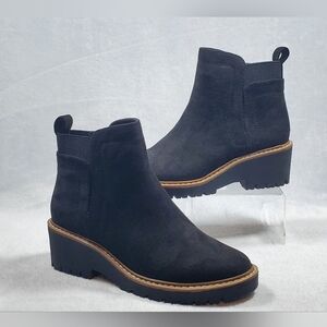 NIB White Mountain Womens Black Faux Suede Zip Up Chelsea Boot 7.5 M